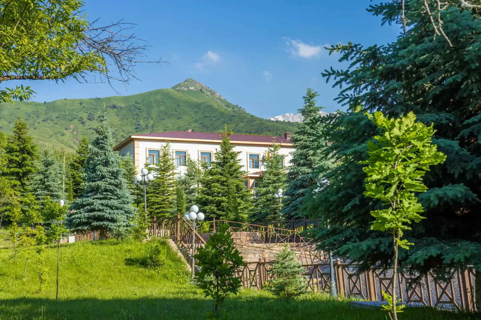 «Лайнер» горно-курортный комплекс 2